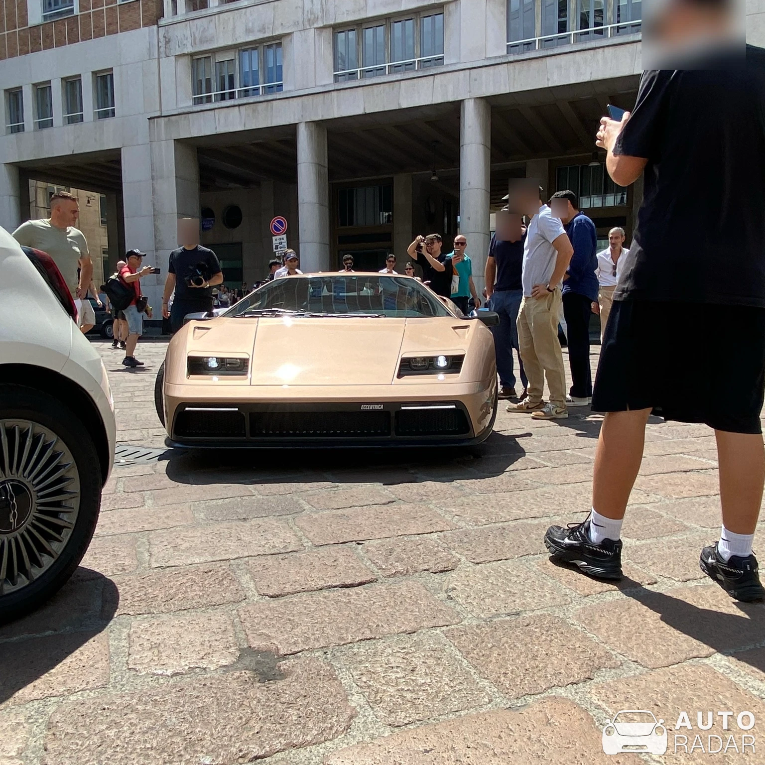 Eccentrica V12 spotted in Milano