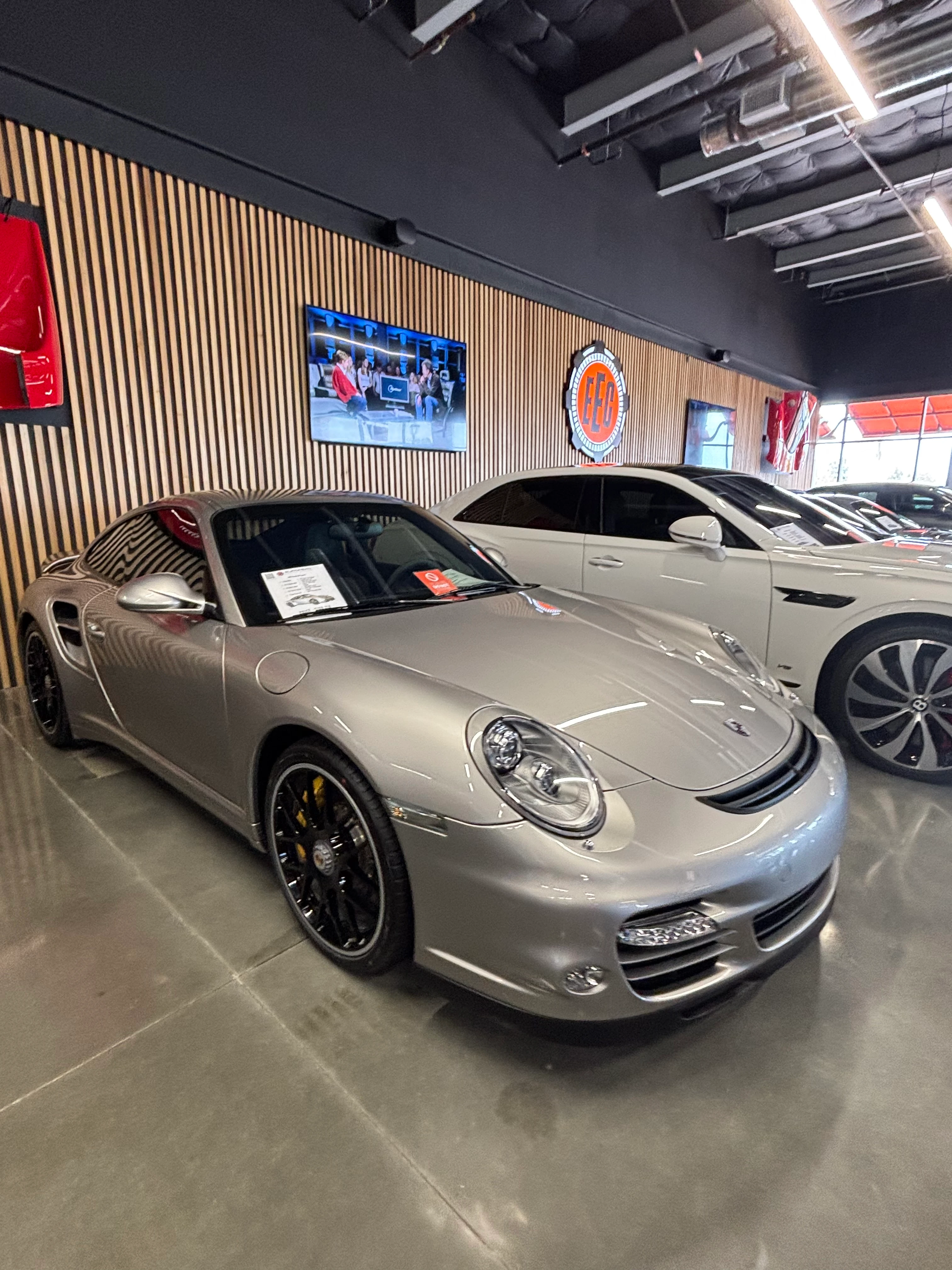 Porsche 997 Turbo spotted in San Clemente