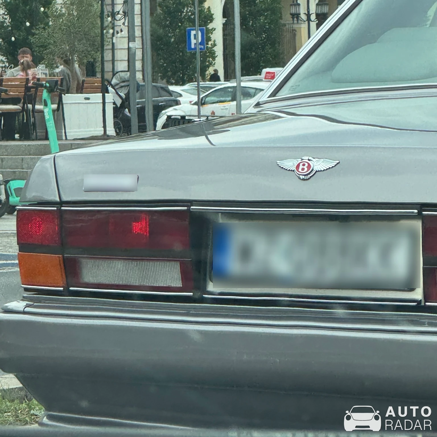 Bentley Turbo RL spotted in Warszawa