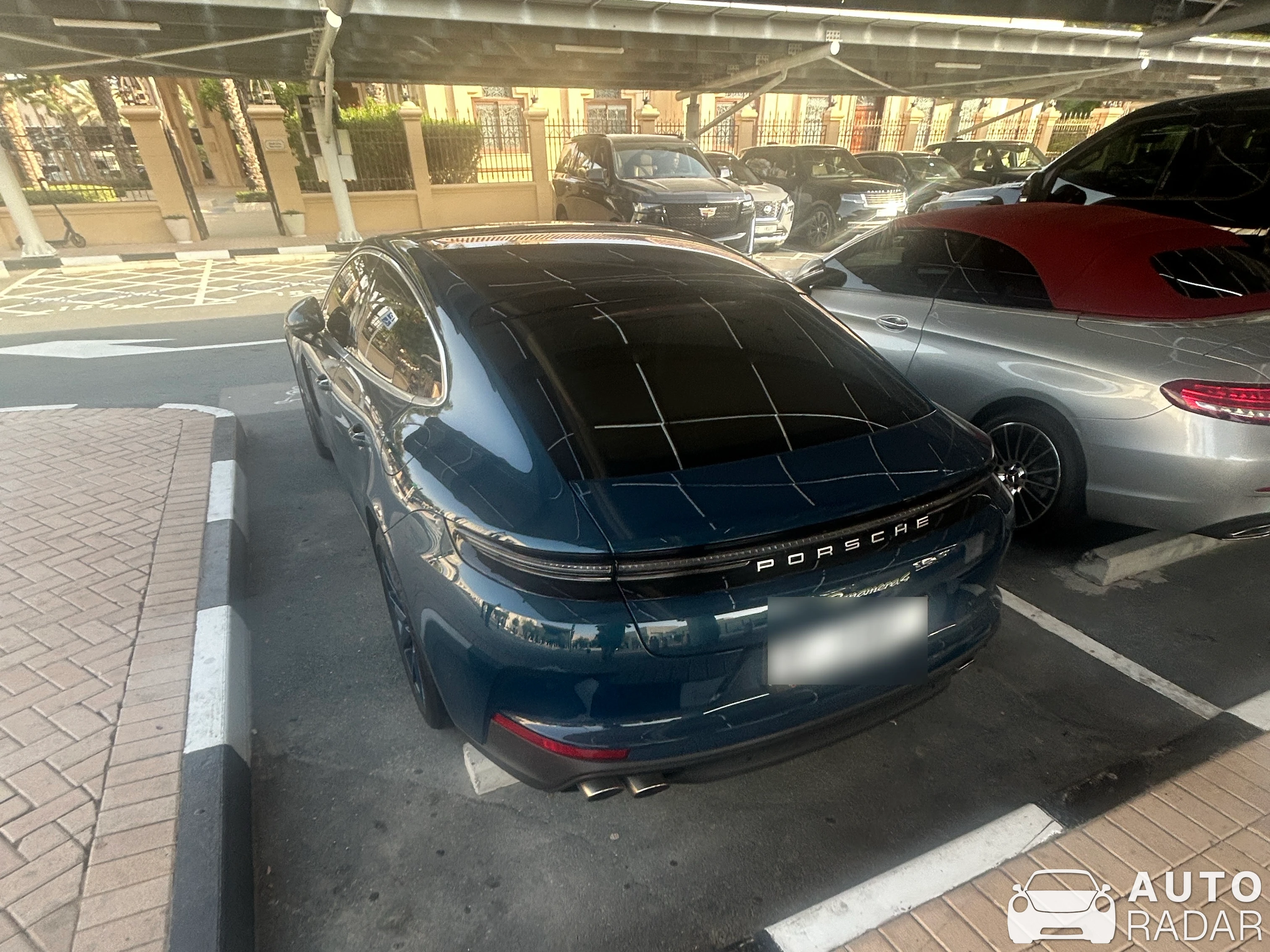 Porsche Panamera 4 spotted in Dubai