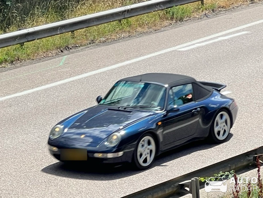 Porsche 993 Targa spotted in Dommartin-lès-Toul