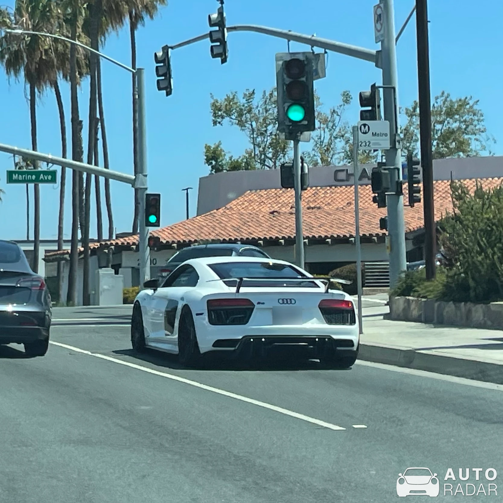 Audi R8 V10 2019 spotted in Manhattan Beach
