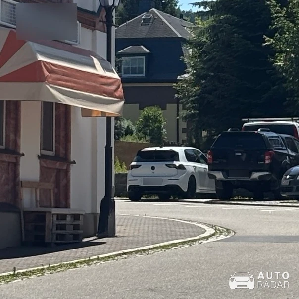 Volkswagen Golf 8 R spotted in Zwönitz