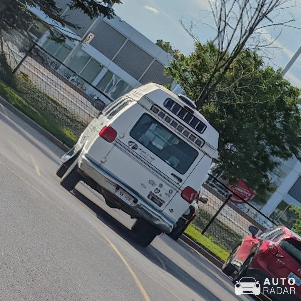 Dodge Ram Van spotted in Carleton Place