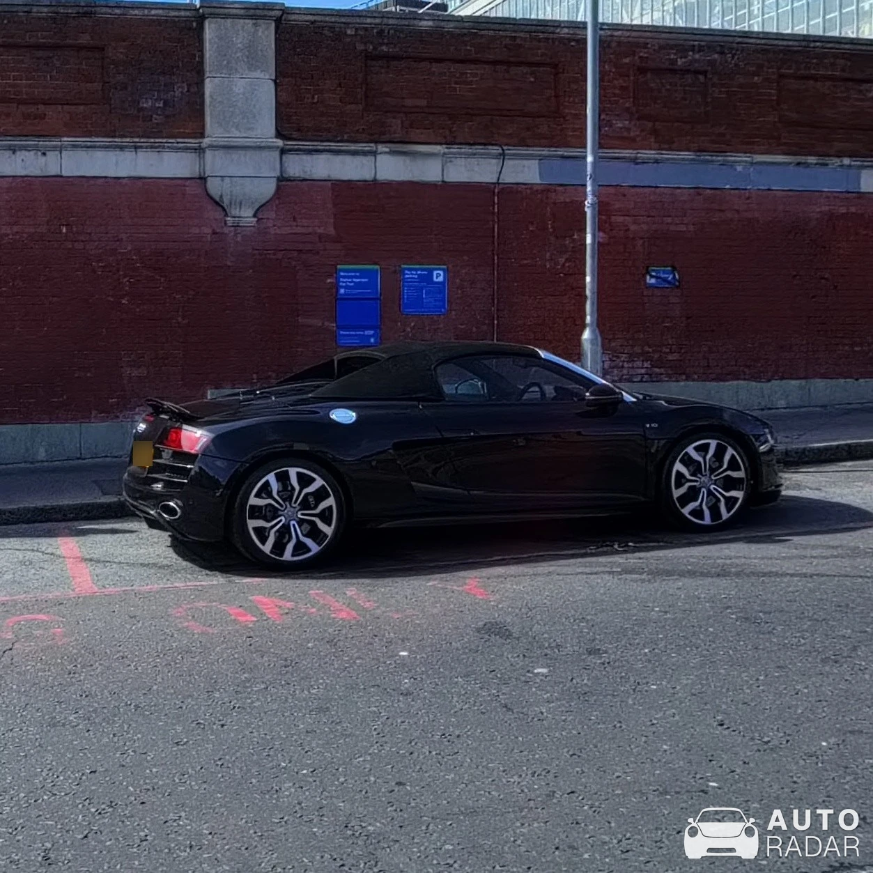Audi R8 GT Spyder spotted in London