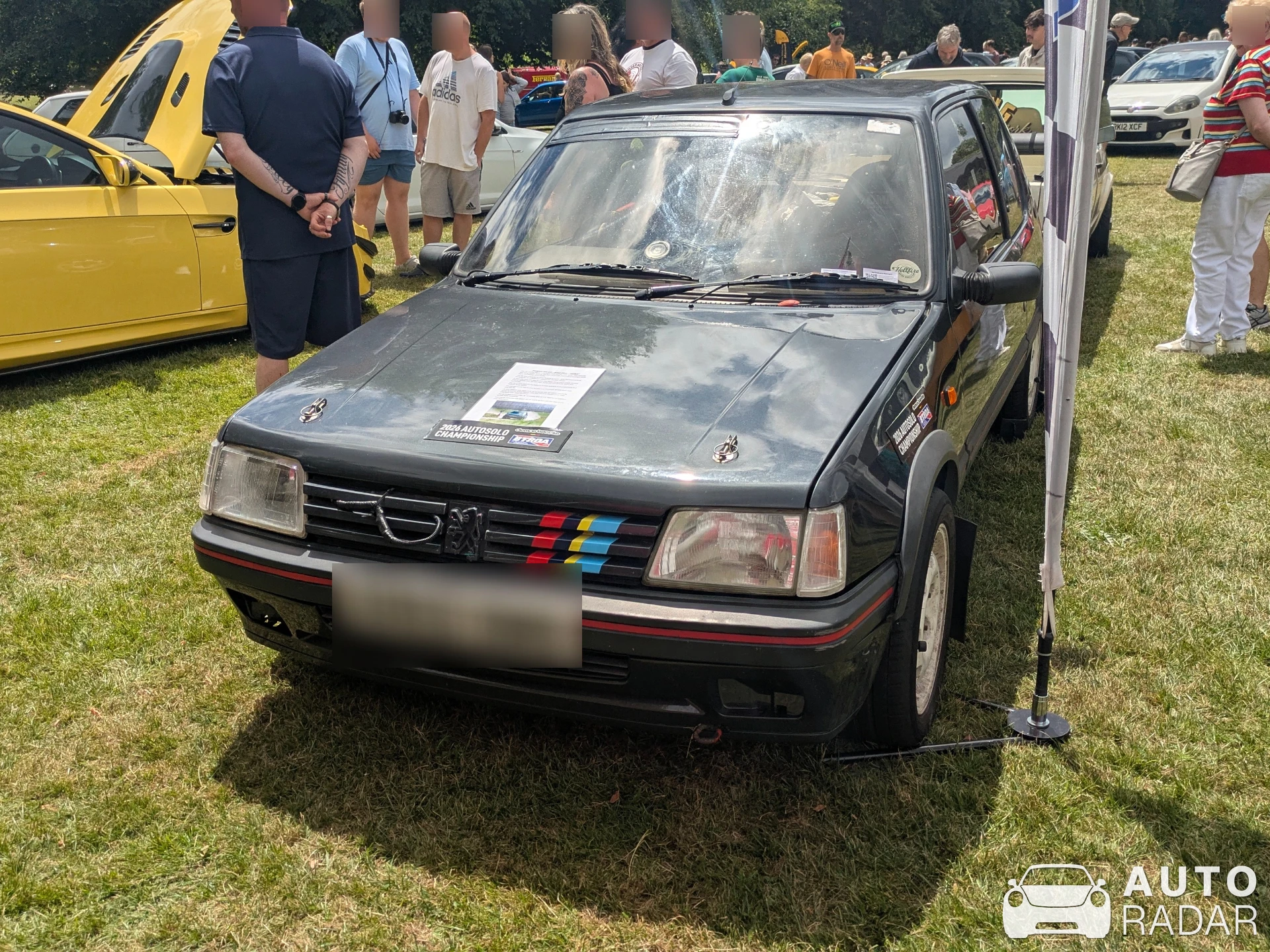 Peugeot 205 GTI spotted in Chesham