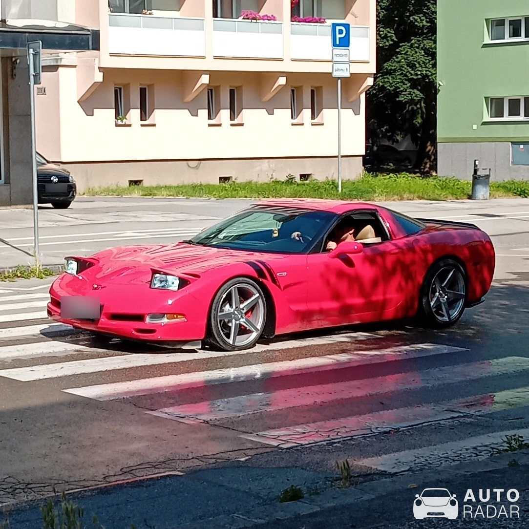 Chevrolet Corvette C5 spotted in Gbeľany