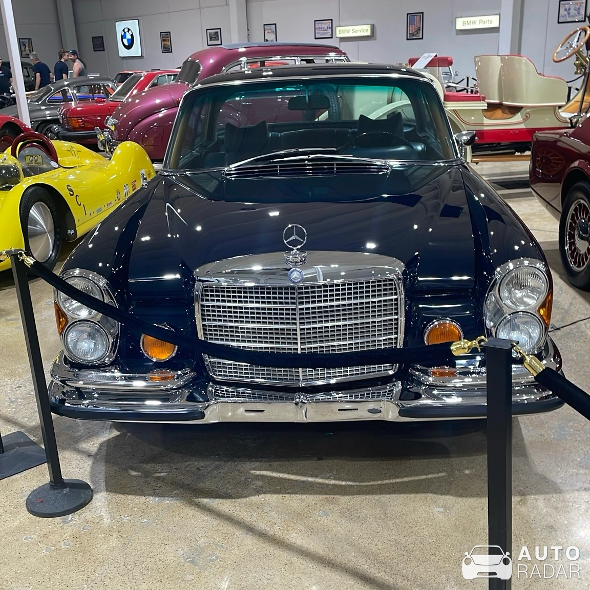 Mercedes-Benz 280 SE spotted in Fort Worth