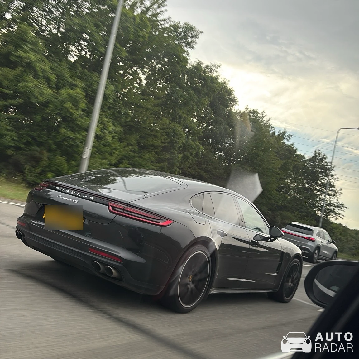 Porsche 971 Panamera 4S spotted in South Ockendon