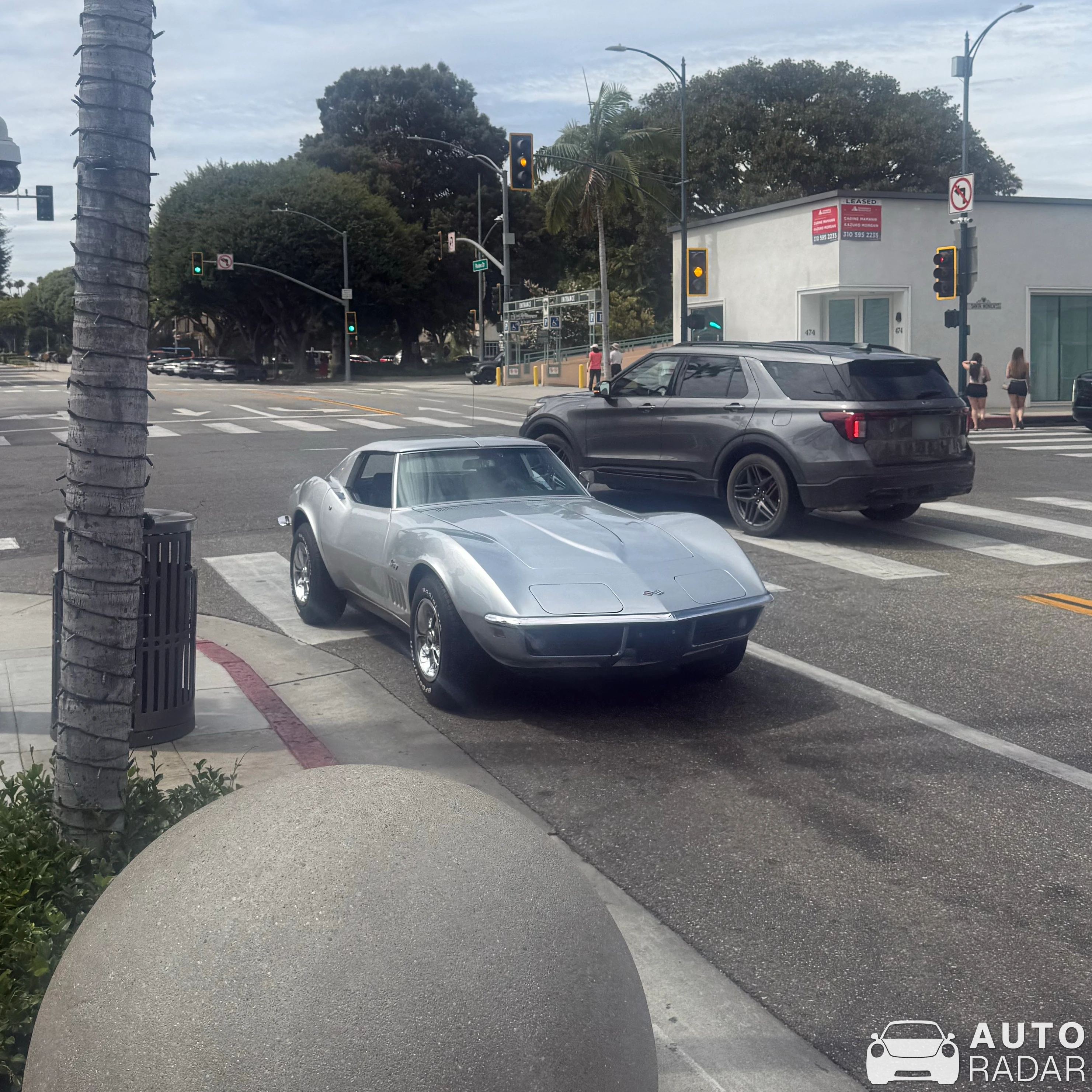 Chevrolet Corvette C3 Stingray spotted in Beverly Hills