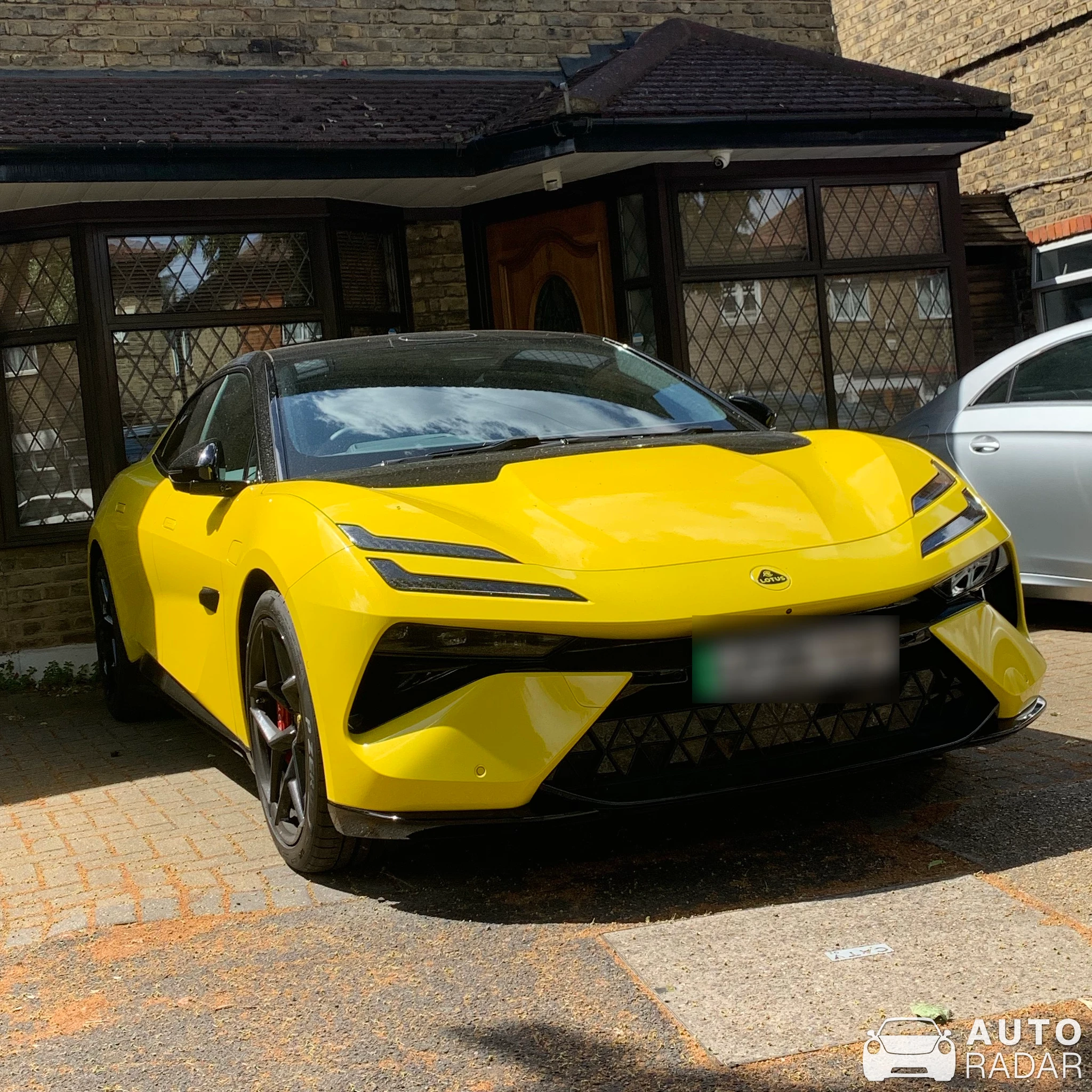 Lotus Emeya R spotted in Hounslow