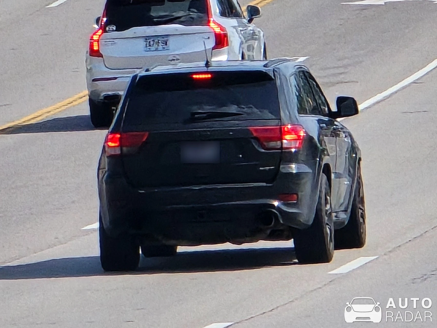 Jeep Grand Cherokee SRT 2013 spotted in Kirkwood