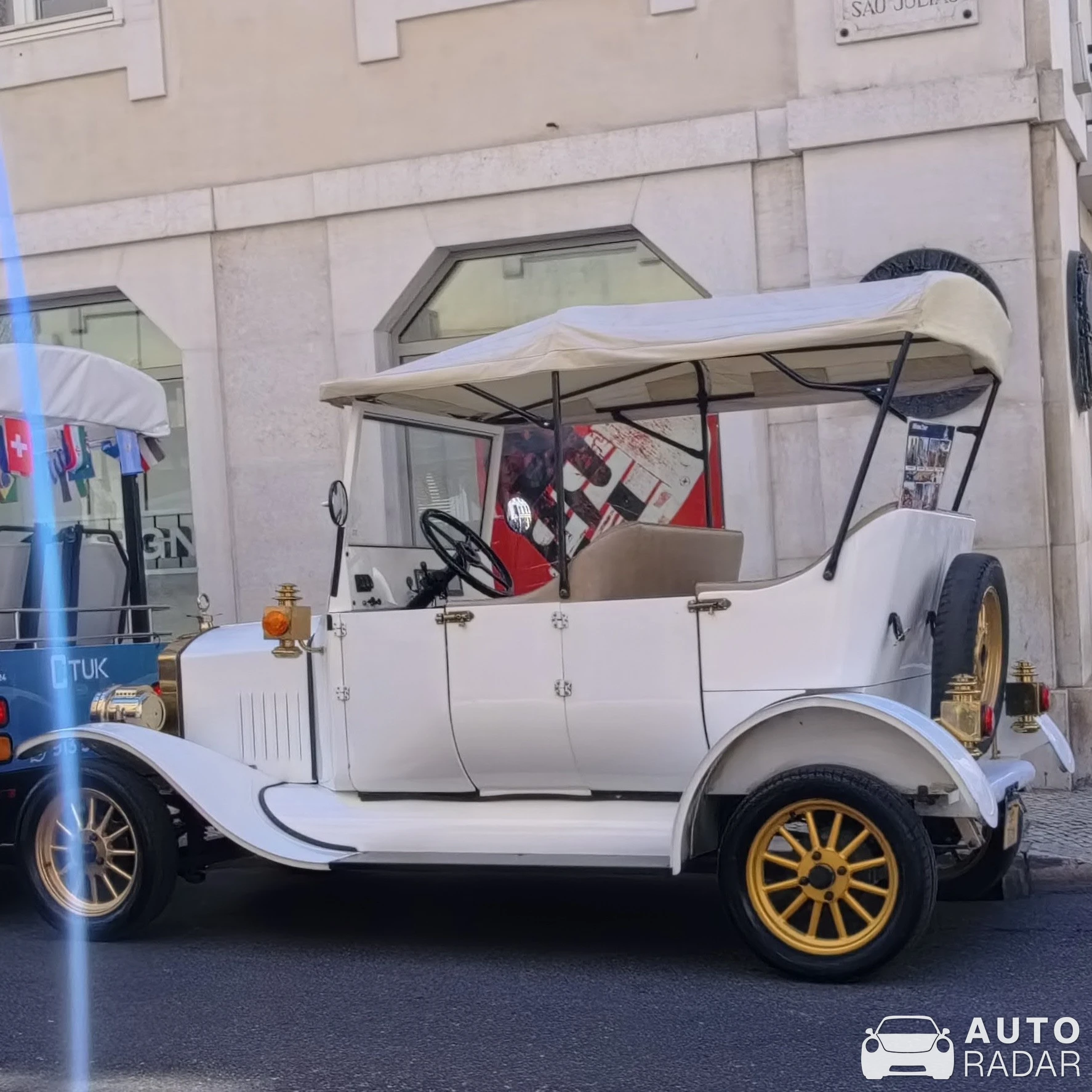 Ford Model T spotted in Lisbon