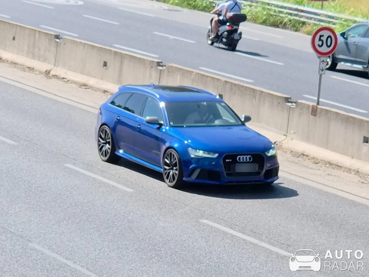Audi RS6 Avant C7 spotted in Milano