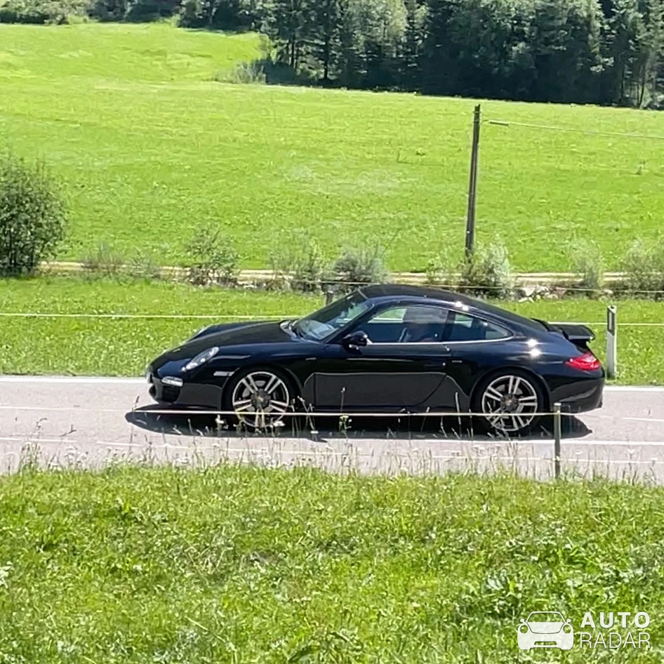 Porsche 997 Carrera spotted in Rasen-Antholz