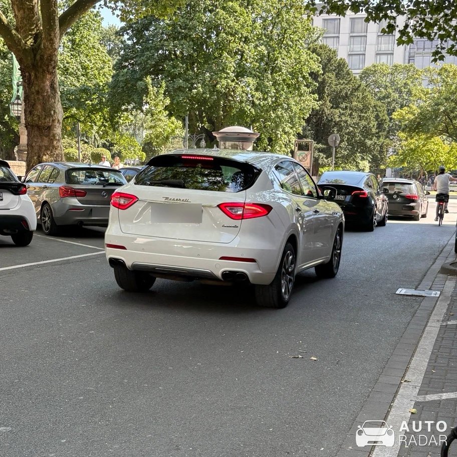 Maserati Levante spotted in Düsseldorf