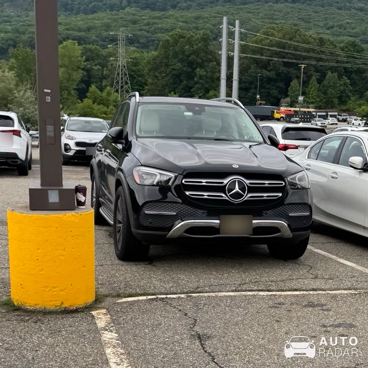 Mercedes-Benz GLE-Klasse W167 spotted in Tuxedo Park