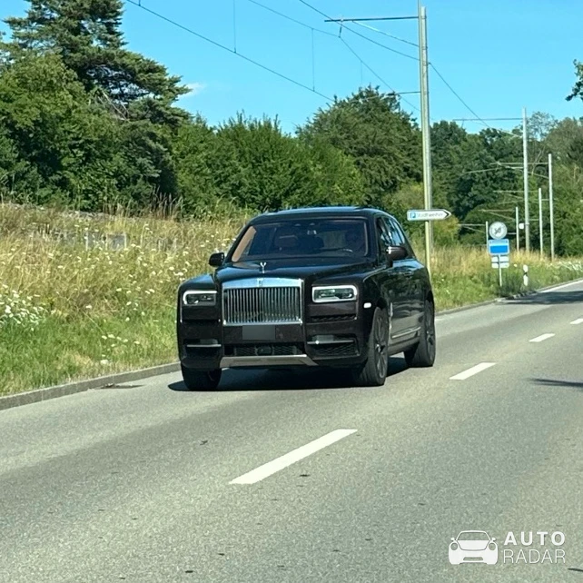 Rolls-Royce Cullinan spotted in Winterthur