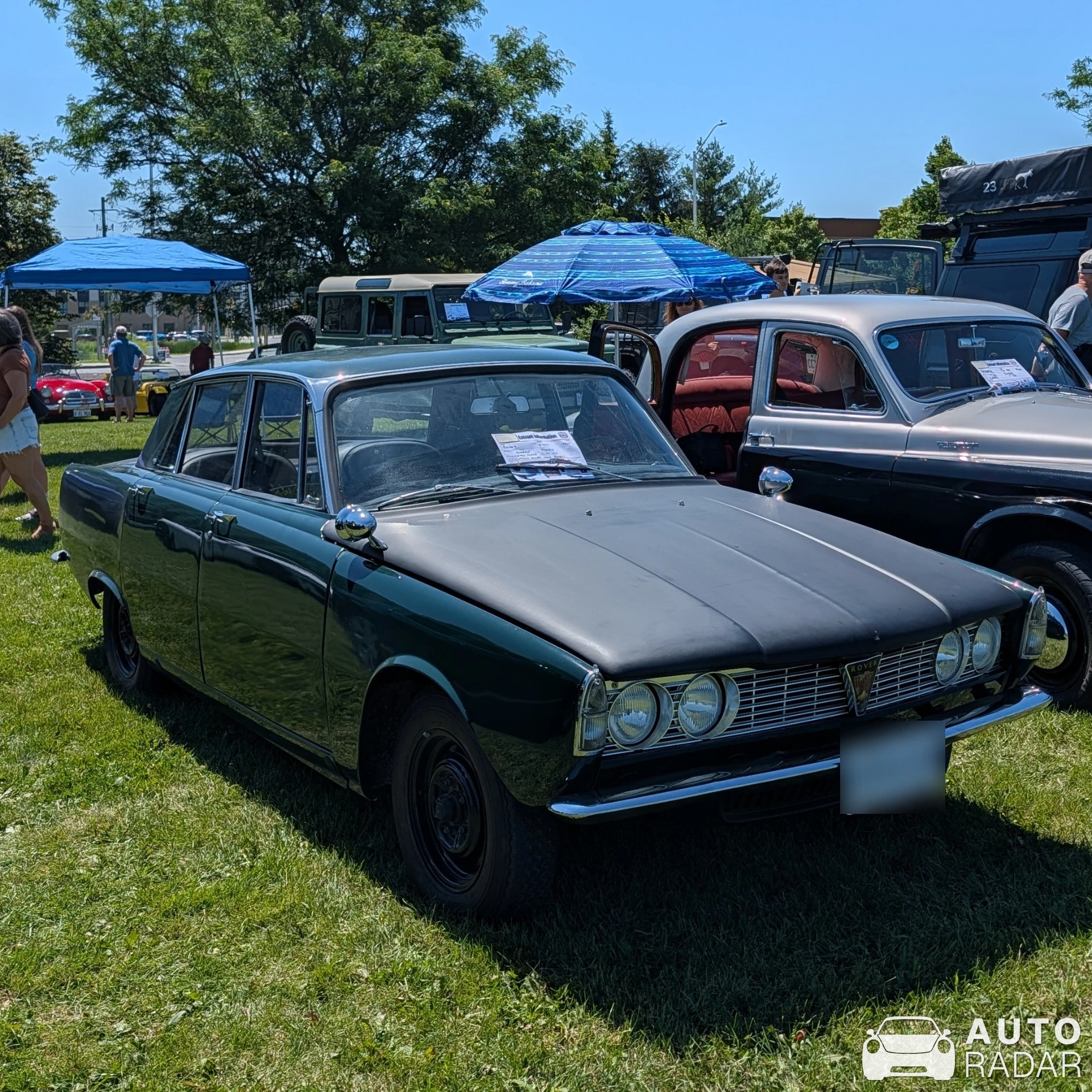Rover P6 2000 spotted in Nepean