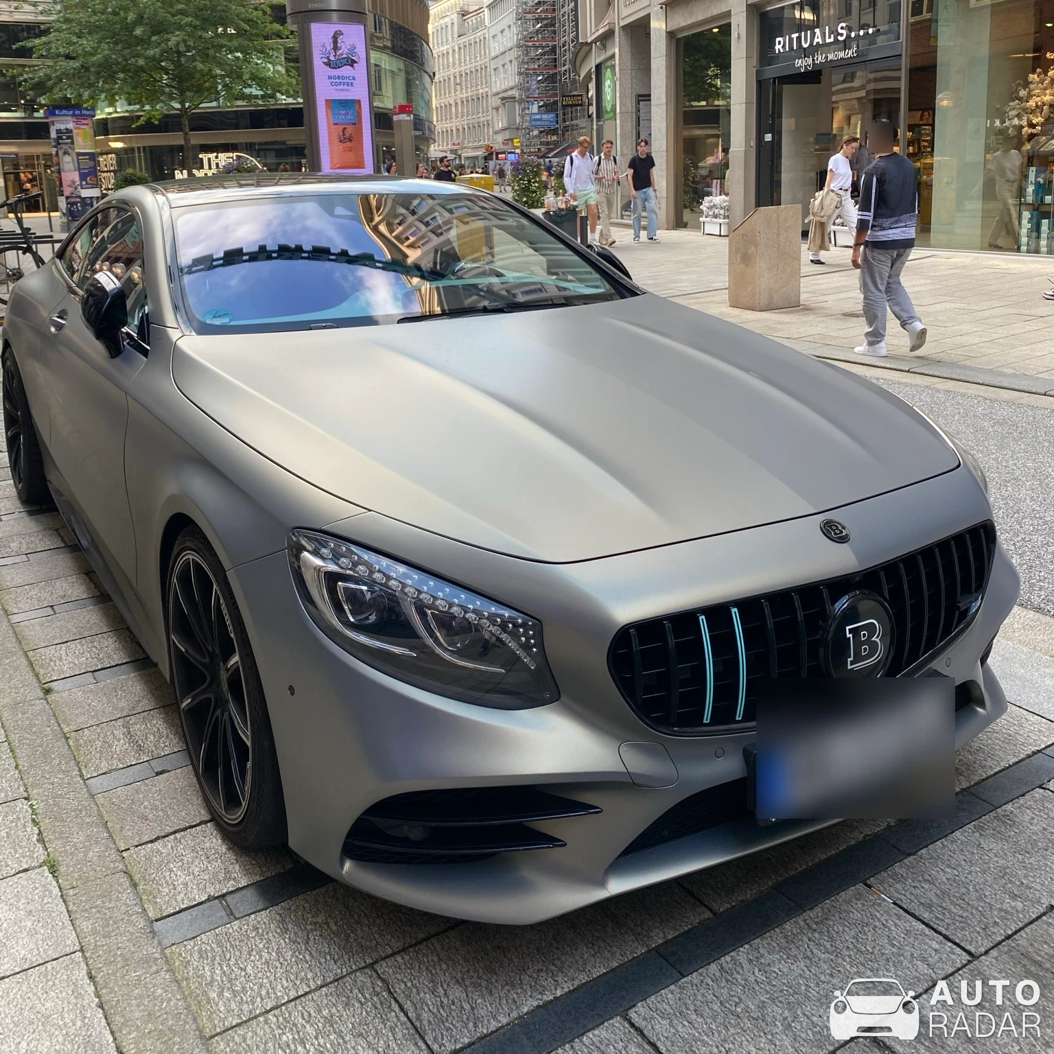 Mercedes-AMG Brabus S 65 Coupé C217 2018 spotted in Hamburg