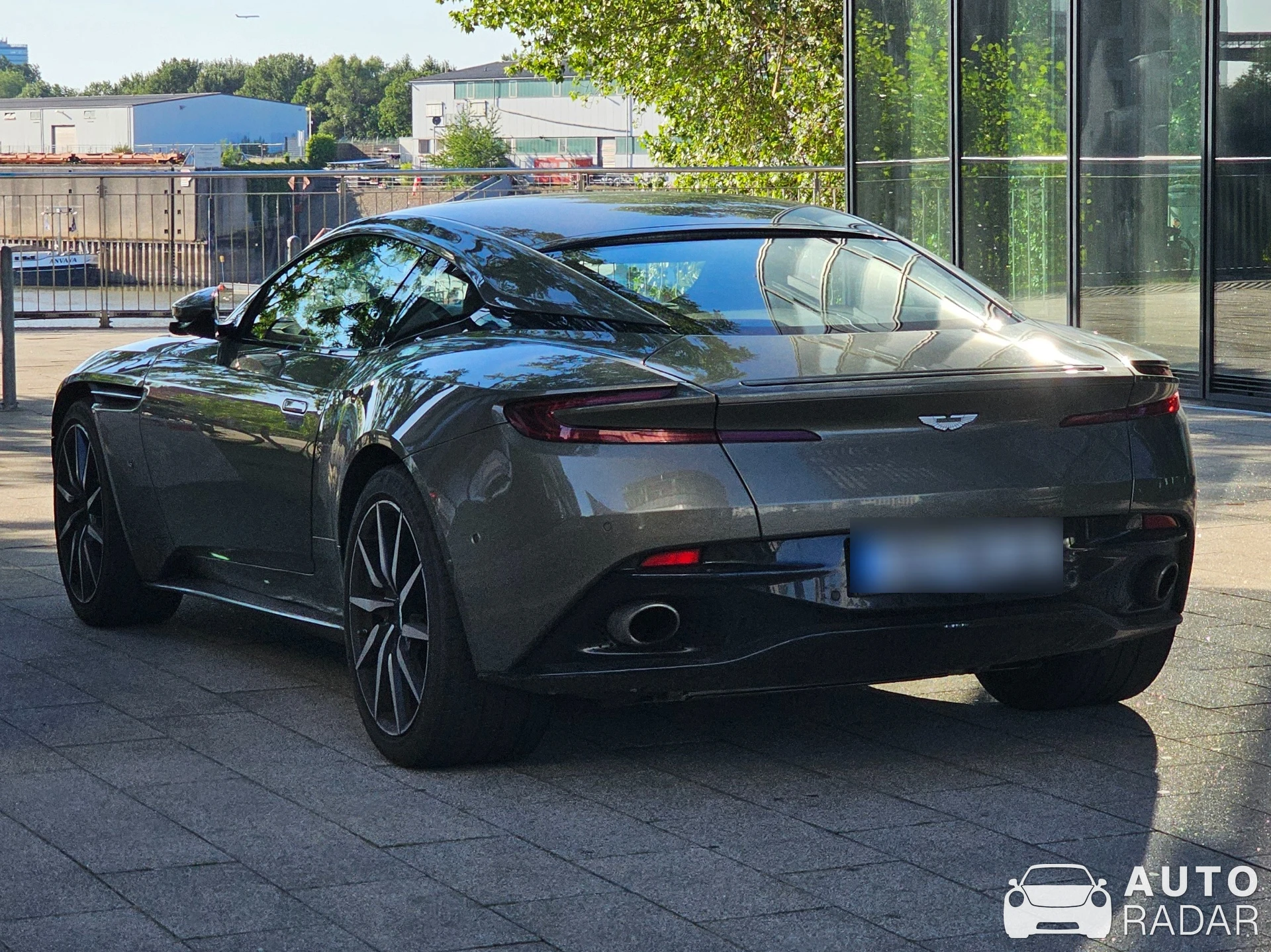 Aston Martin DBS Superleggera spotted in Düsseldorf
