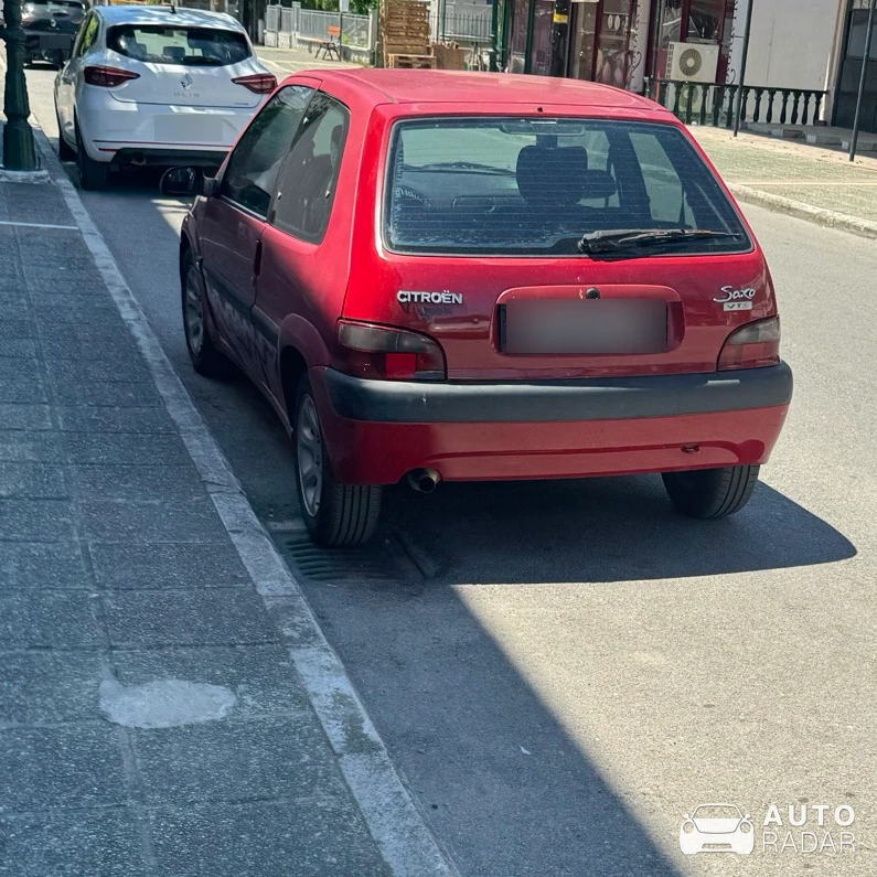Citroën Saxo VTS spotted in Platamonas