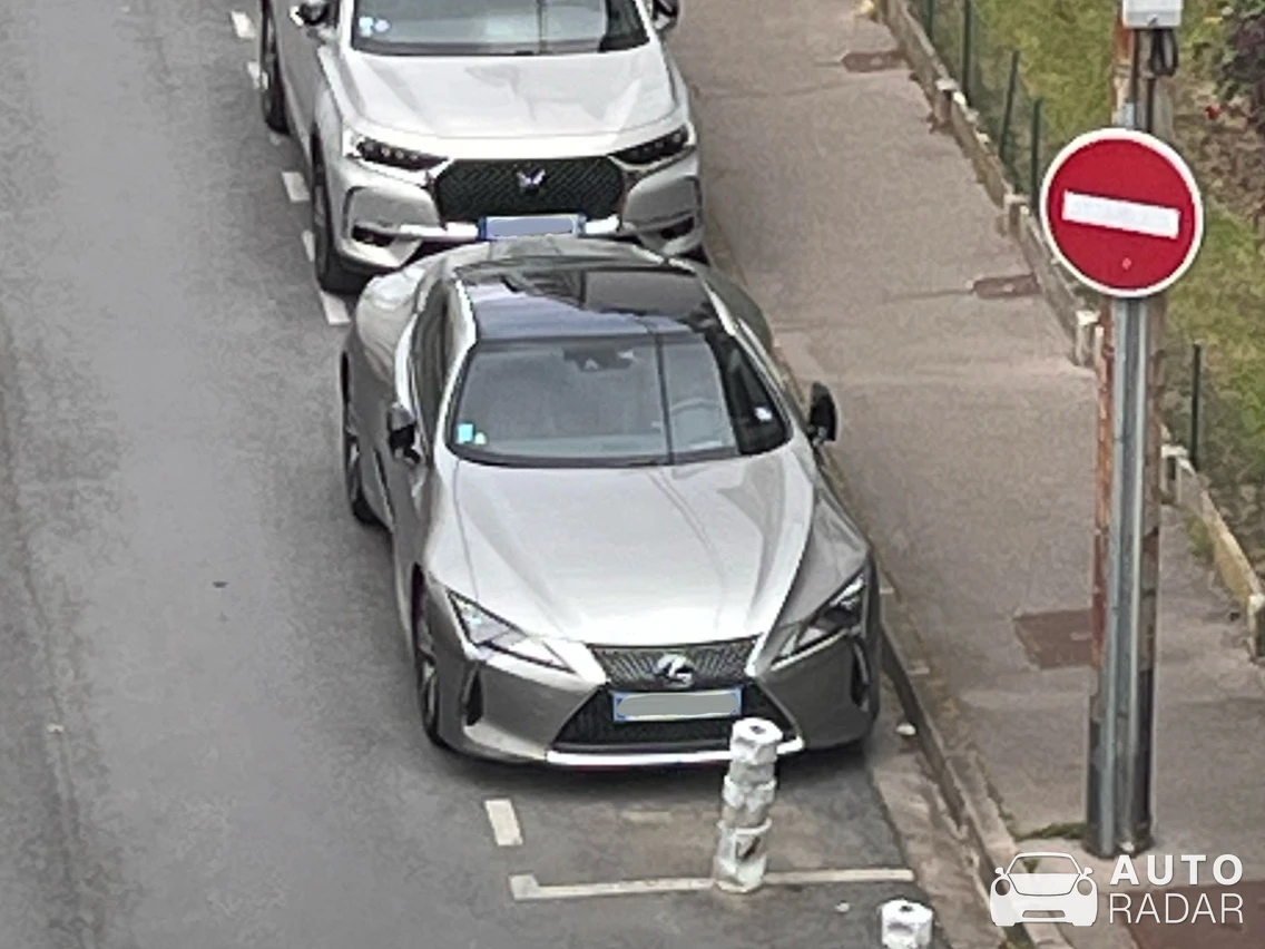 Lexus LC 500 spotted in Reims