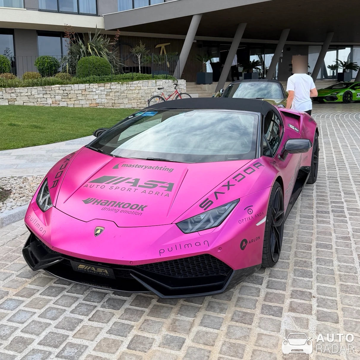 Lamborghini Huracán LP610-4 Spyder spotted in Grado