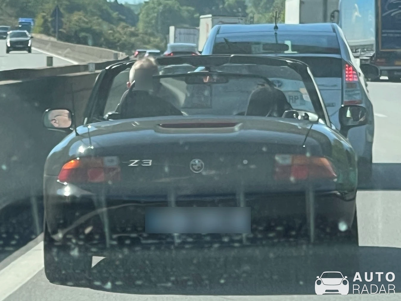 BMW Z3 spotted in Beausemblant