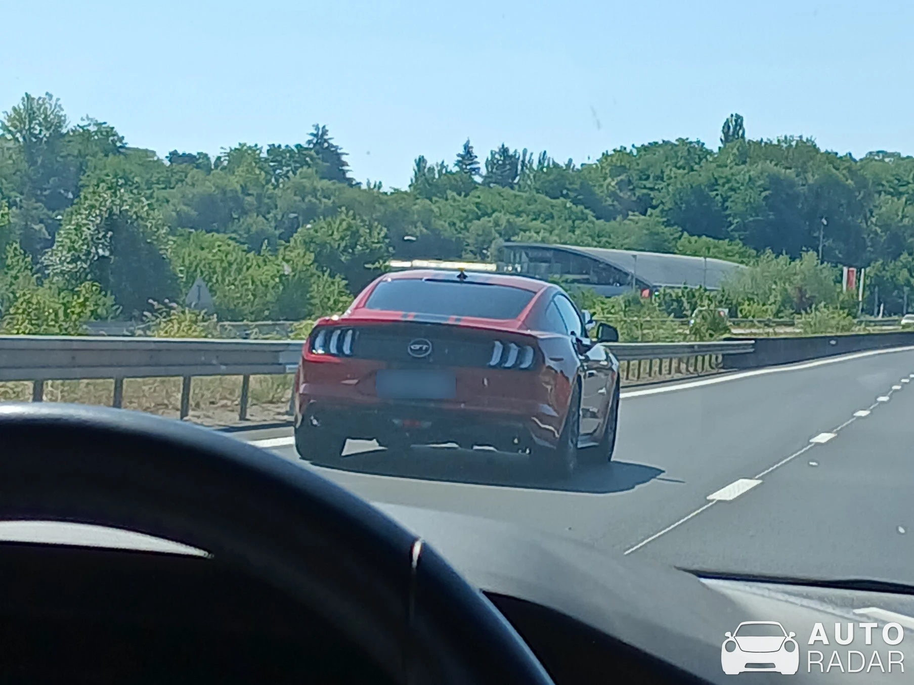 Ford Mustang GT spotted in Moulins-lès-Metz