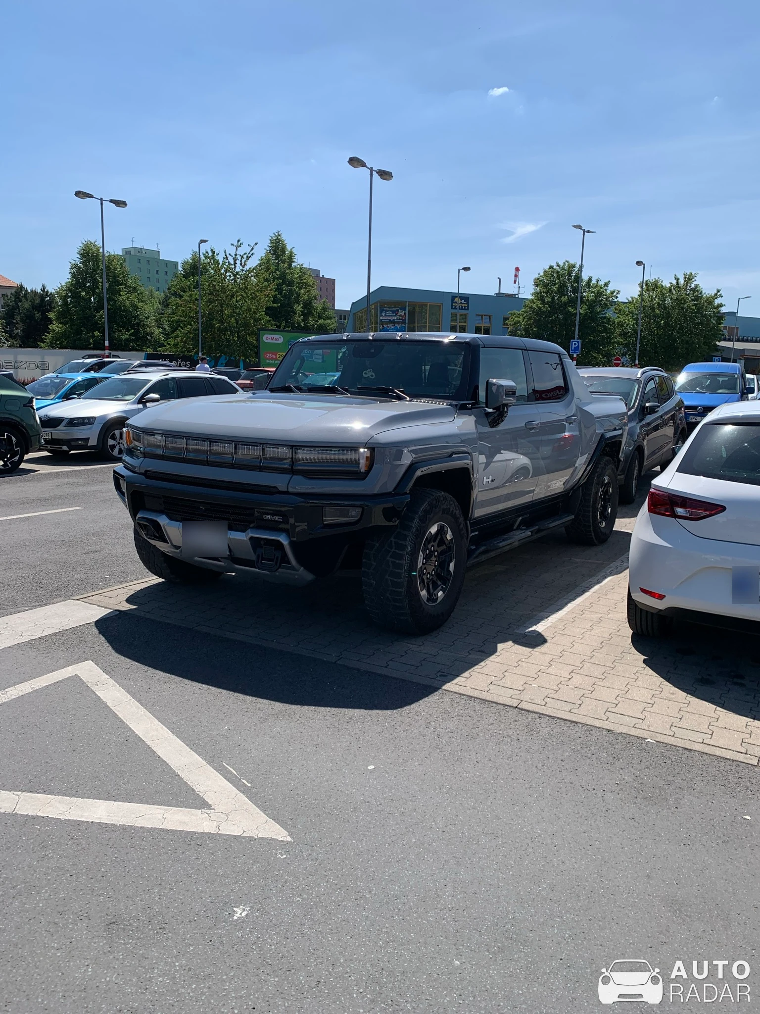 Hummer EV spotted in Děčín