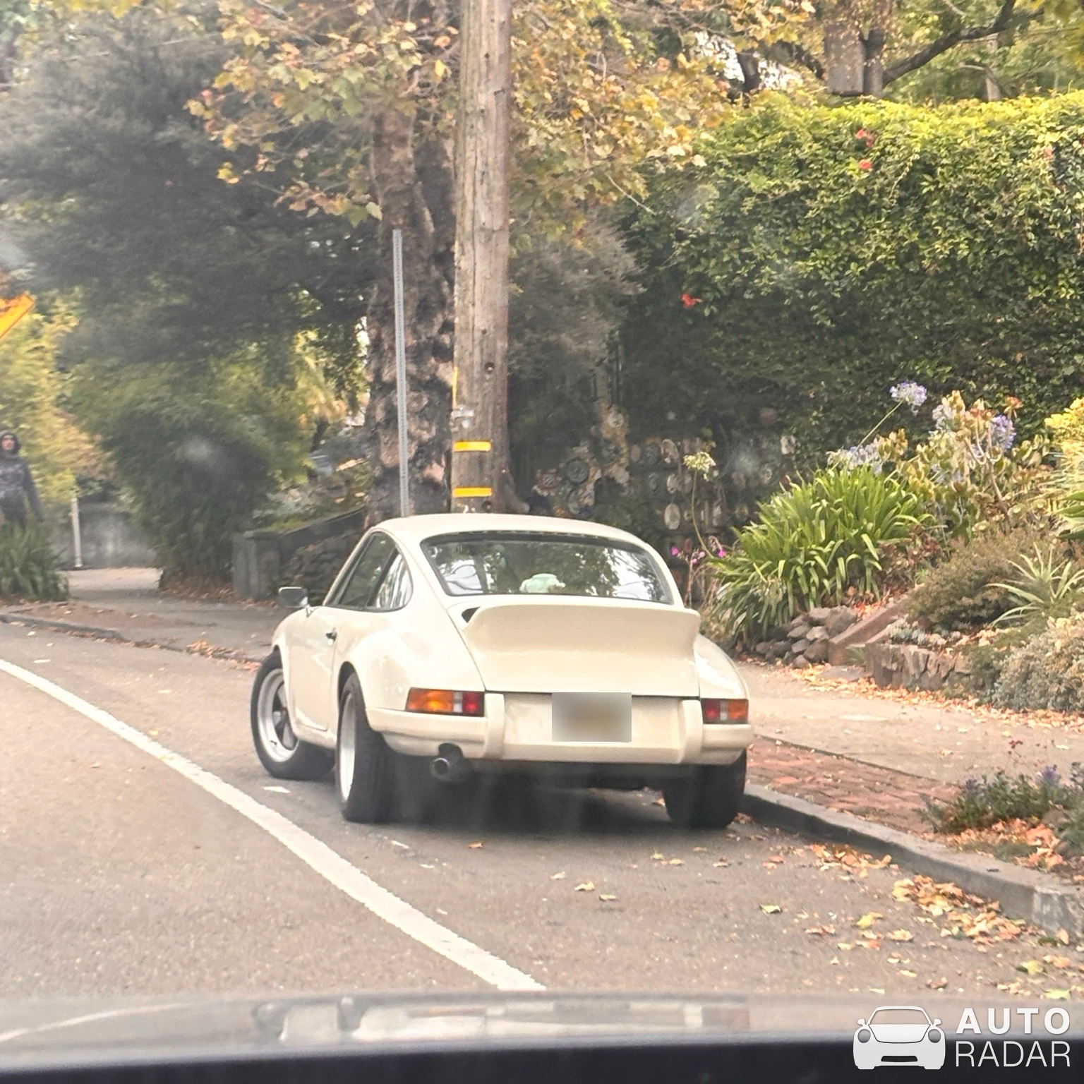 Porsche 911 Carrera RS 2.7 spotted in Berkeley