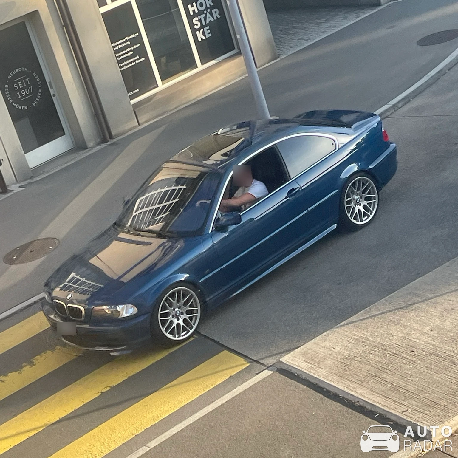 BMW 3 Series E46 spotted in Rüti ZH