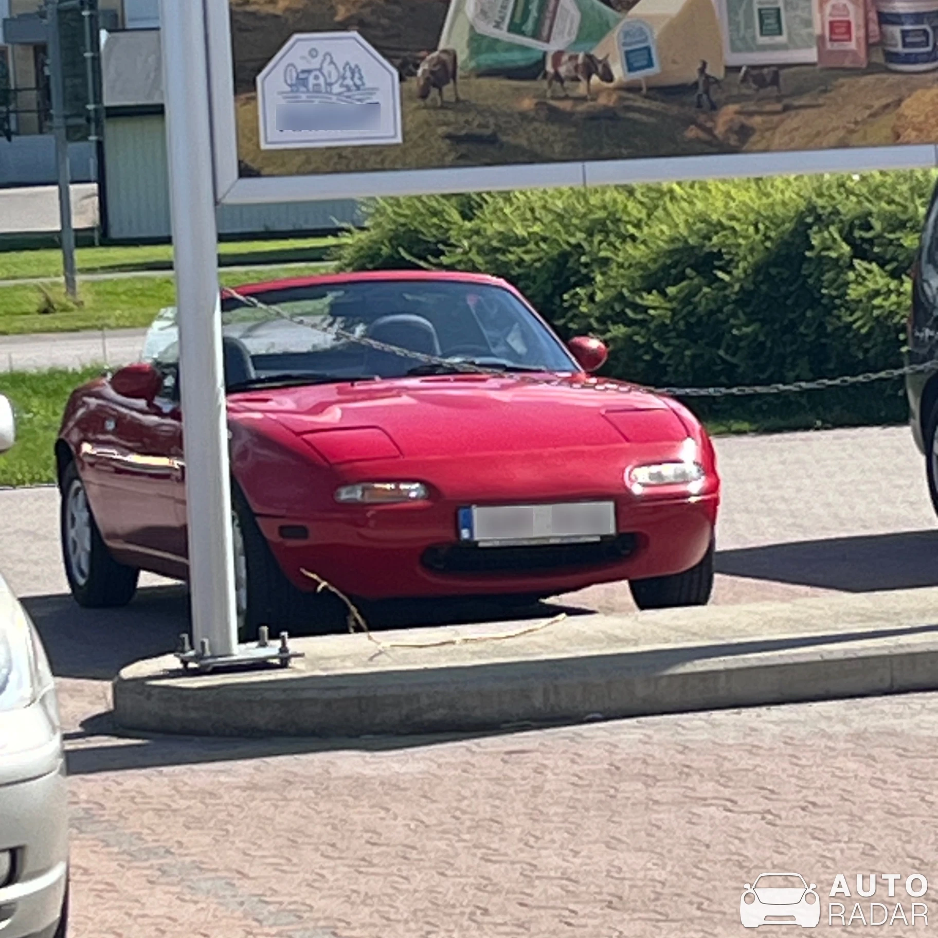 Mazda MX-5 spotted in Hallsberg, Sweden