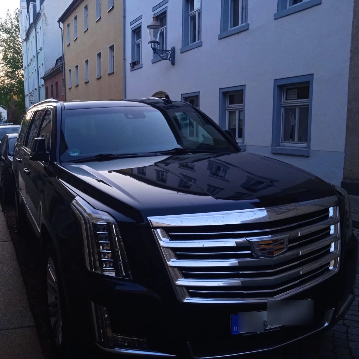 Cadillac  Escalade spotted in Циттау, Німеччина