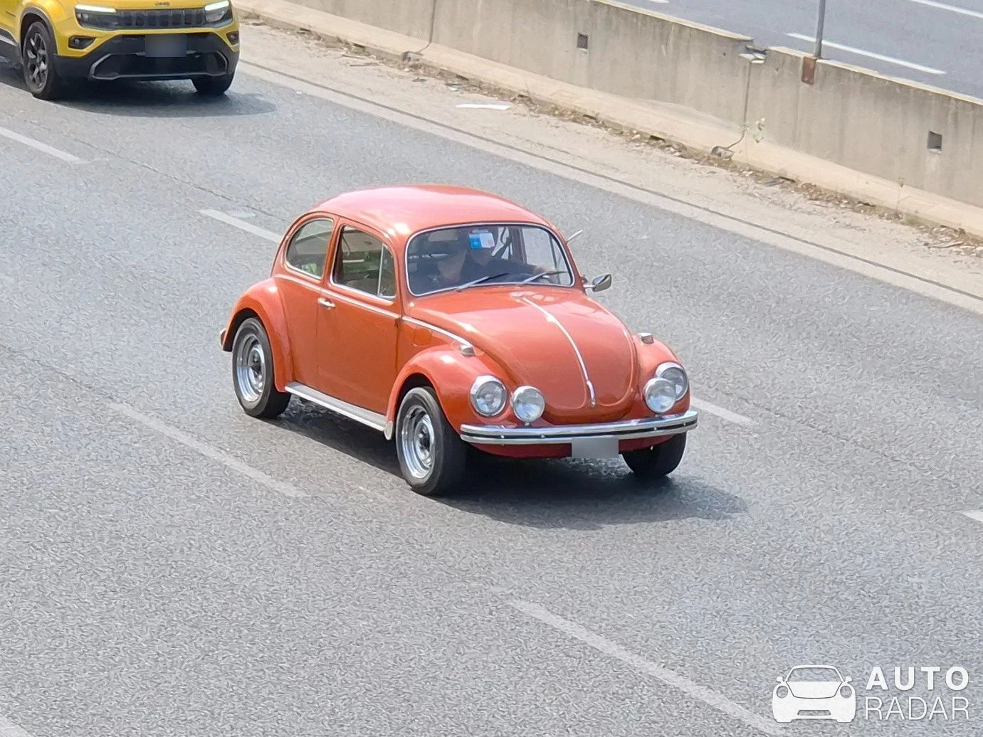 Volkswagen Beetle spotted in Milano