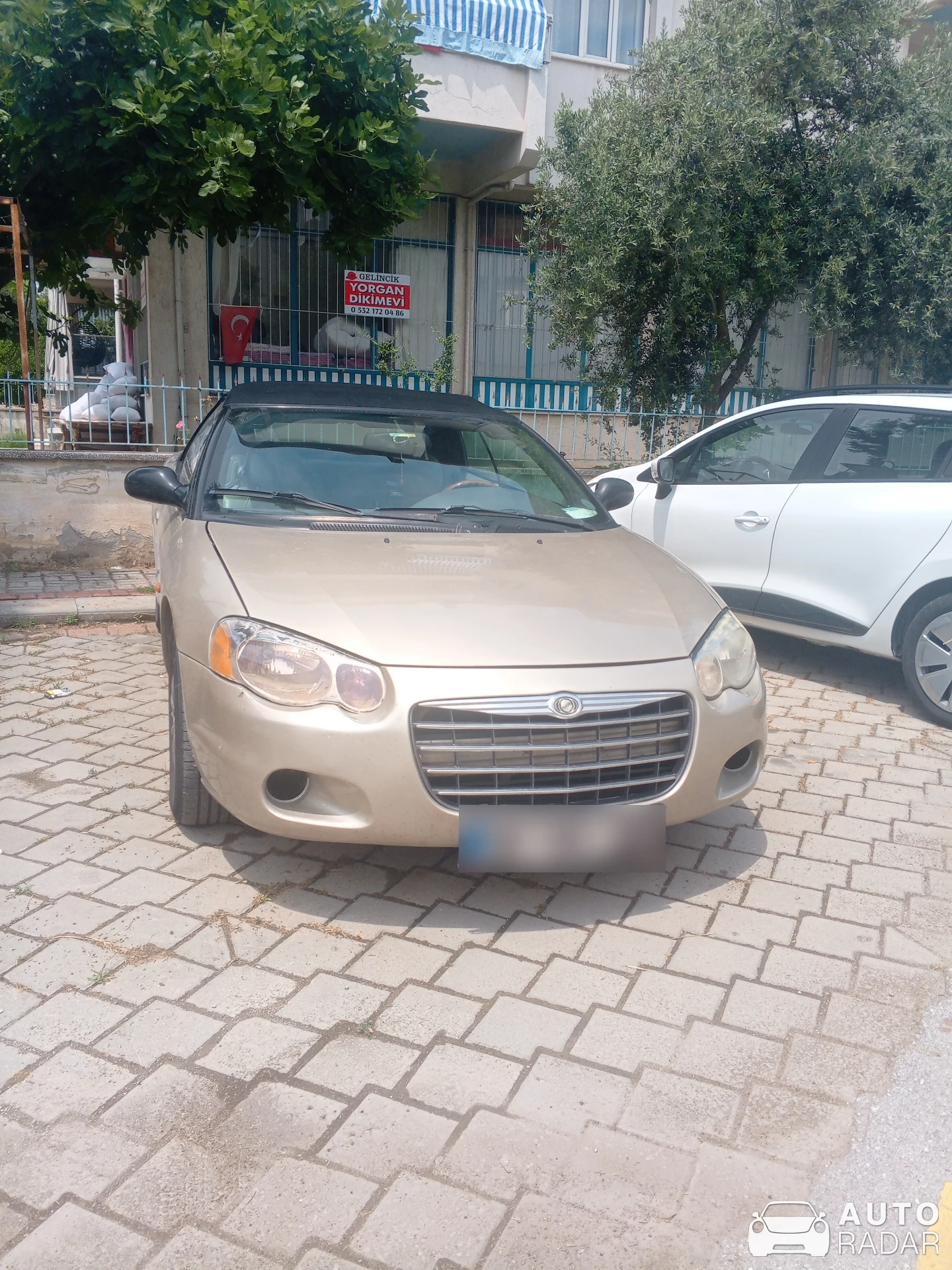 Chrysler Sebring Convertible spotted in Pamukkale