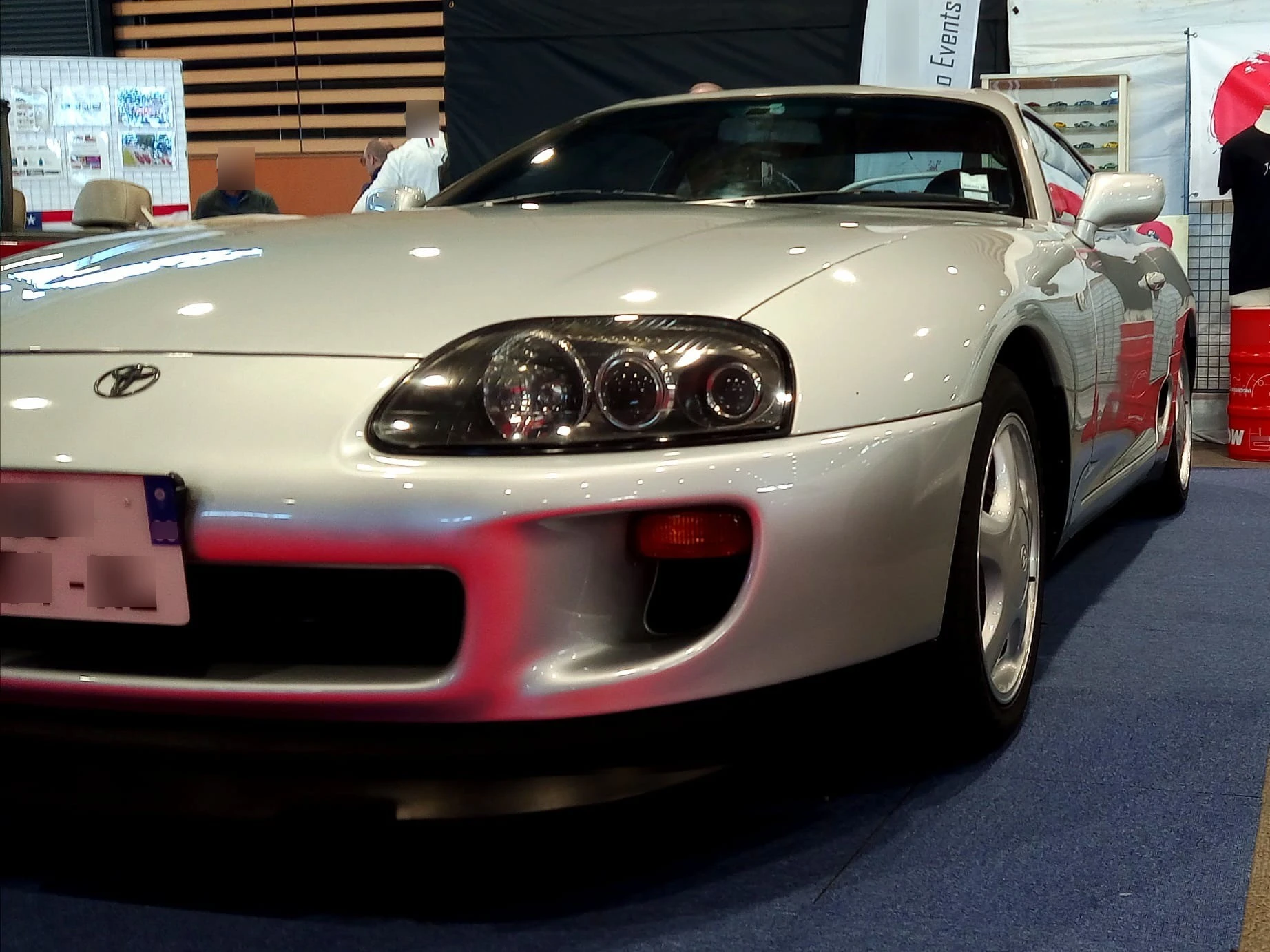 Toyota Supra A80 spotted in Chassieu, France