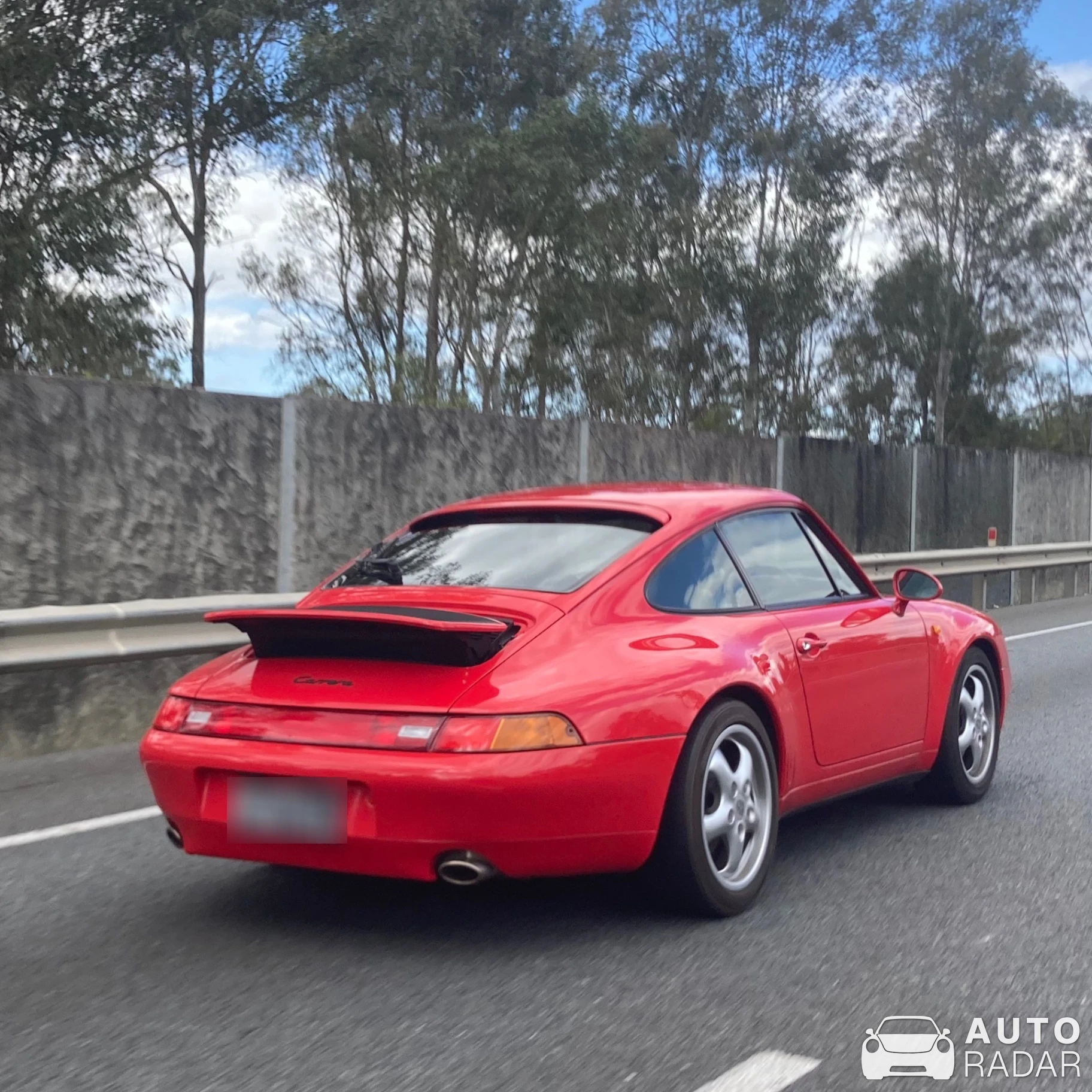 Porsche 993 Carrera spotted in Browns Plains, Australia