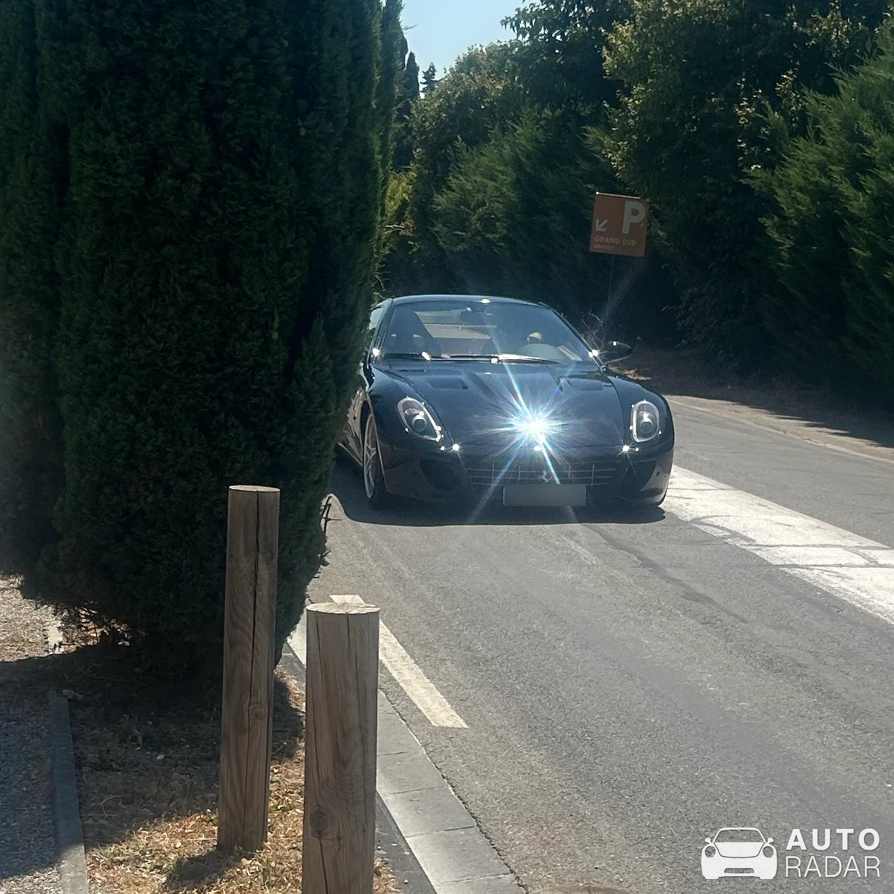 Ferrari 599 GTB Fiorano spotted in Avignon