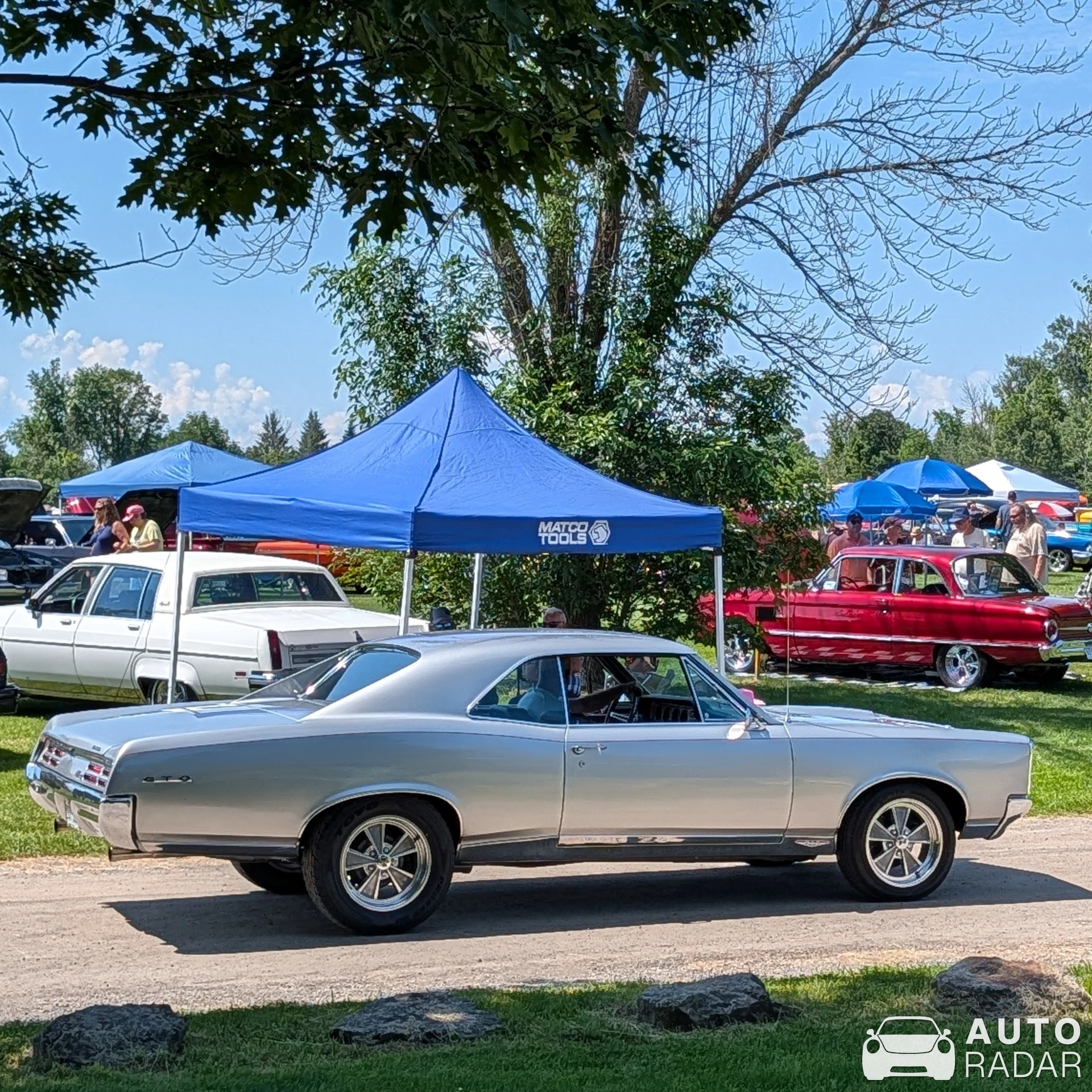 Pontiac GTO spotted in Merrickville