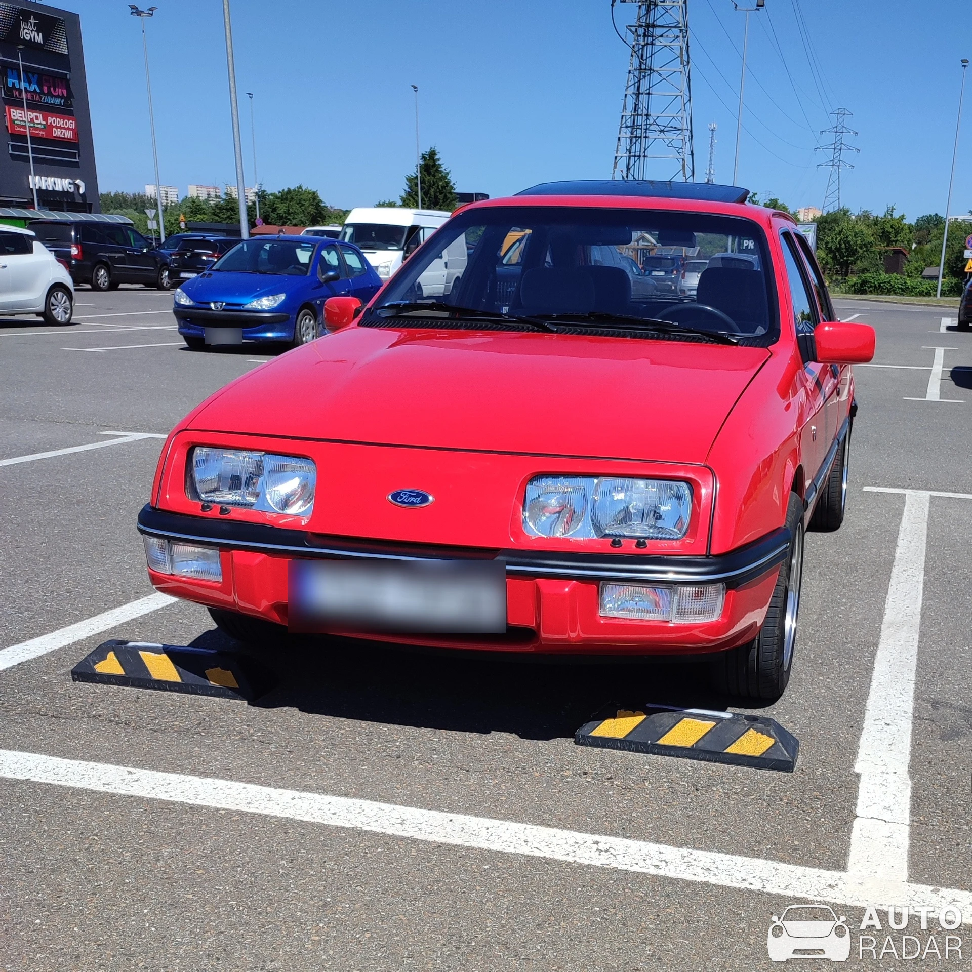 Ford Sierra spotted in Olsztyn