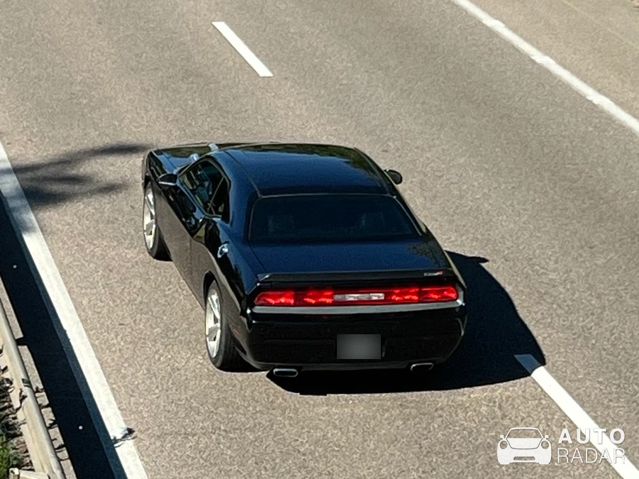 Dodge Challenger spotted in Toul