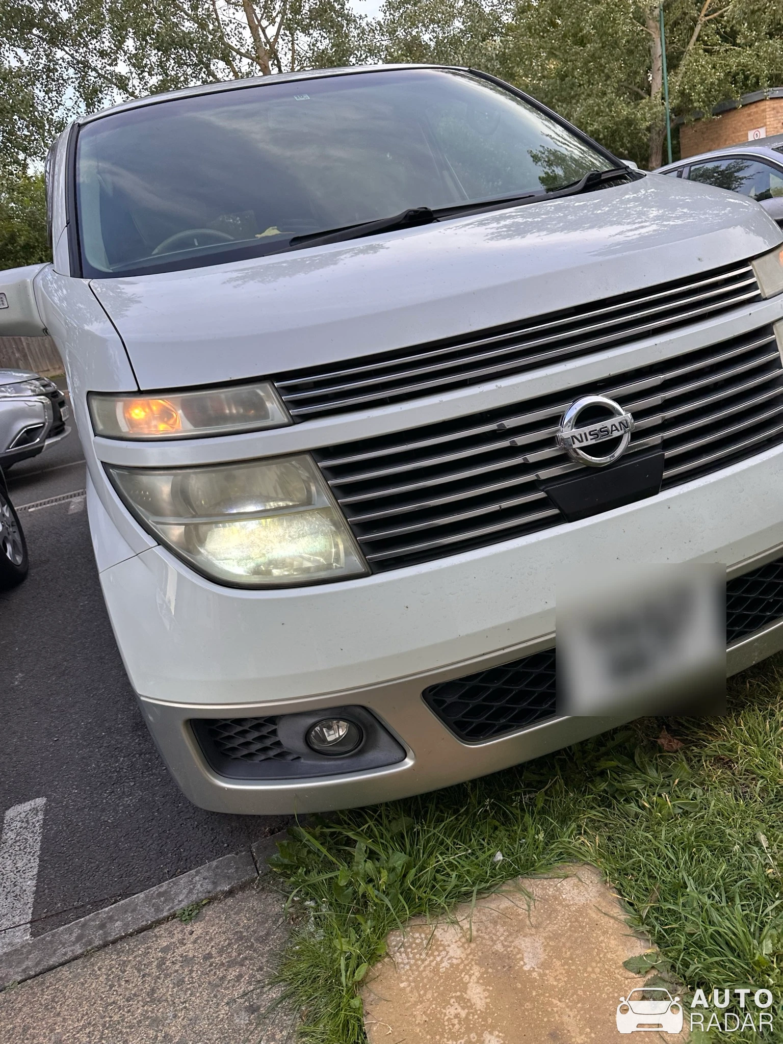 Nissan Elgrand E51 spotted in Peterborough