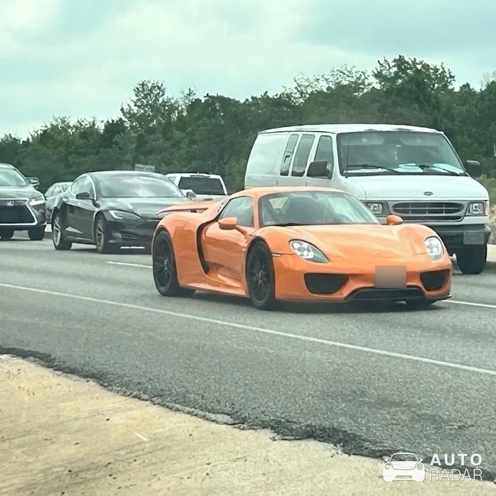 Porsche 918 Spyder spotted in Lakeway