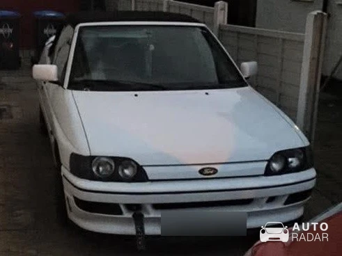 Ford Escort XR3i Cabriolet spotted in Coventry