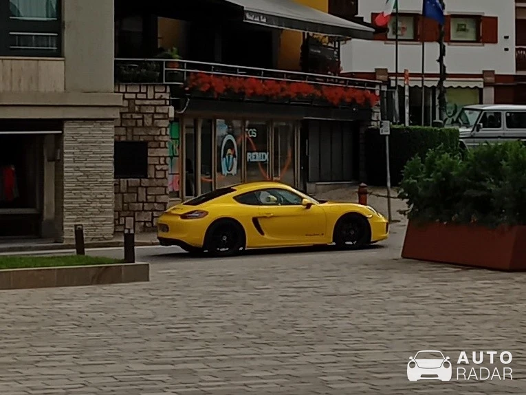 Porsche 981 Cayman S spotted