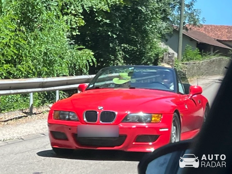 BMW Z3 spotted in Coligny