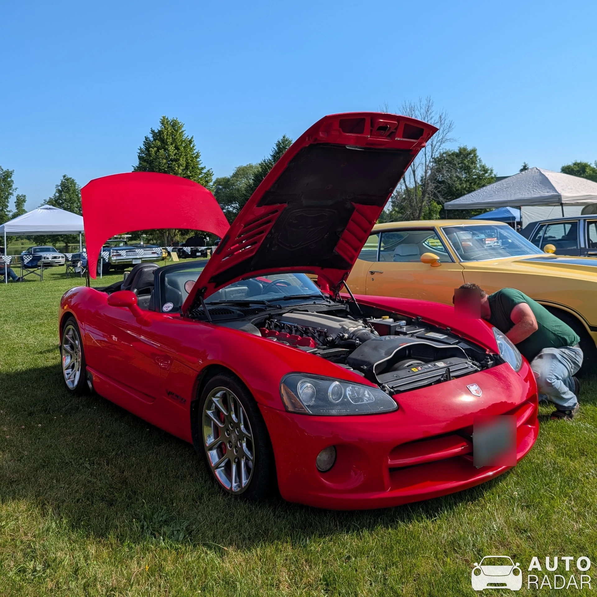 Dodge Viper SRT-10 Roadster spotted in Merrickville