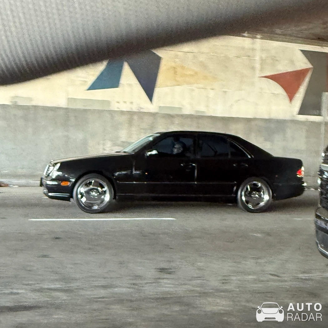 Mercedes-AMG E 55 spotted in Los Angeles